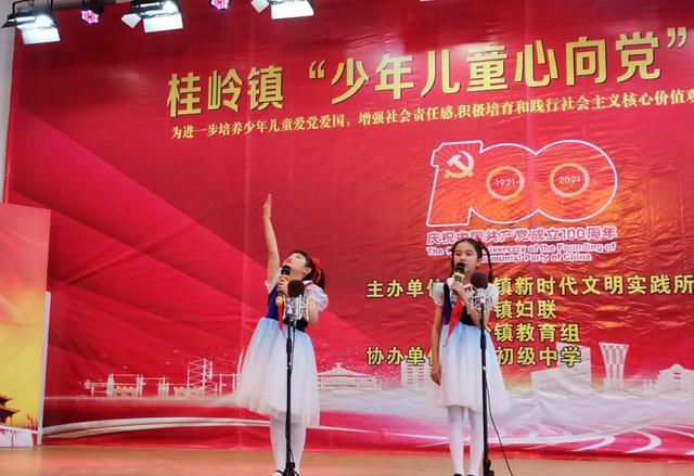 小猫钓鱼游戏龙王版有船